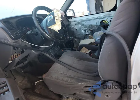 2000 Nissan Frontier Crew Cab Xe z USA, uszkodzony, nr VIN 1N6ED27T9YC304117